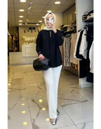 Tığ Triko Siyah Taş İşlemeli Gömlek