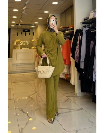 Tığ Triko Yeşil Yandan Bağlamalı Takım