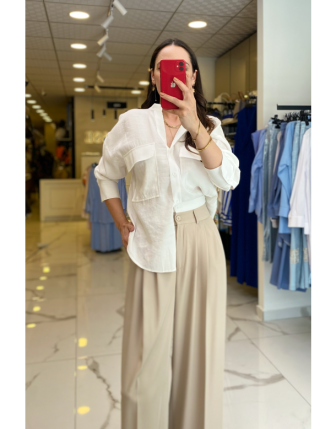 On Fashıon Ekru Cep Detaylı Düğmeli Hakim Yaka Gömlek