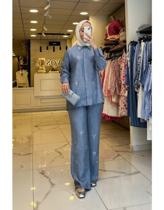 Tığ Triko Mavi Taş Baskılı Gömlekli Takım