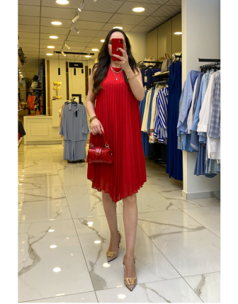 Mi Kırmızı Pileli Asimetrik Kesim Elbise