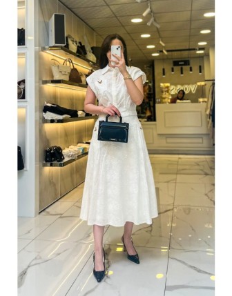 On Fashıon Beyaz Küpür Detaylı Etekli Takım