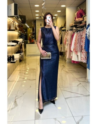 Ekol Lacivert Aksesuar Detaylı Yırtmaçlı Abiye Elbise