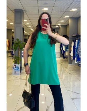 On fashıon Yeşil Sıfır Kollu Yırtmaçlı Bluz 