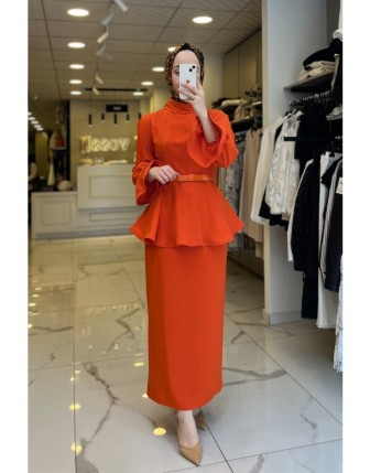 Yaqa Turuncu Kemerli,Etekli Takım