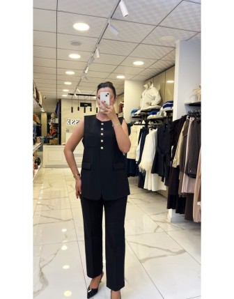 Ekol Siyah Düğme Ve Cep Detaylı Yelekli Takım