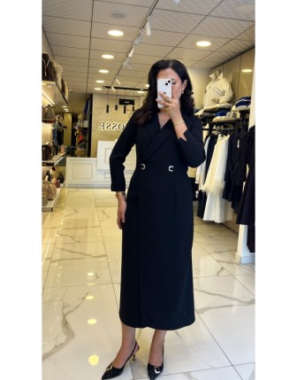 Moda İlgi Siyah Kruvaze Yaka Aksesuar Detaylı Elbise