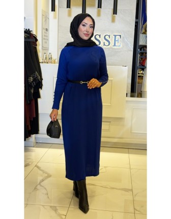 Tığ Triko Saks Dik Yaka Kolları Düğme Detaylı Triko Elbise