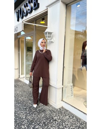 Tığ Triko Kahverengi İnci Detaylı Takım