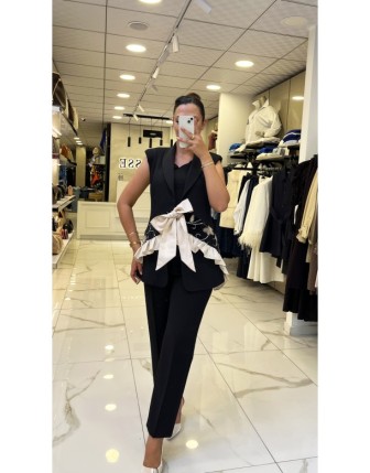 Mianotte Siyah Kadife,Boncuk Detaylı Kuşaklı Yelek 