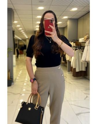 On Fashion Siyah Dik Yaka Yarım Kollu Triko Kazak