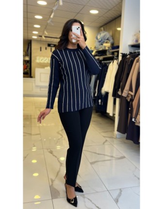 Tığ Triko Lacivert Taş İşlemeli Fitillli Tunik