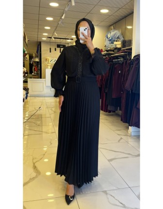 Moda İlgi Siyah Taşlı Elbise