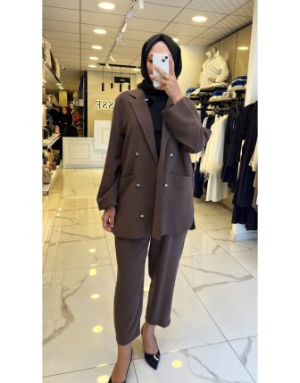 Tığ Triko Kahverengi Düğme Detaylı Cupra Takım 