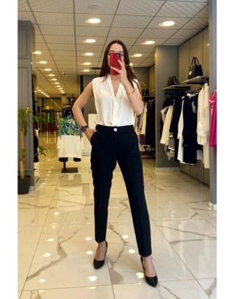 Miaruj Siyah Düğmeli Kalem Pantolon 