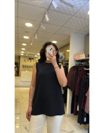 İndigo Siyah Taşlı Sıfır Kollu Bluz