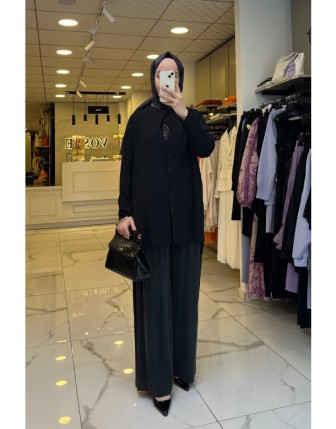 Tığ Triko Siyah Düğmeli Kupra Detaylı Triko Hırka