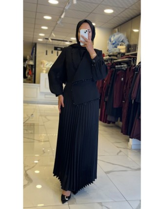 Moda İlgi Siyah Boncuk Detaylı Piliseli Elbise