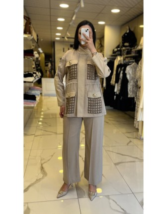 Miarte Bej Büzgülü Cep Detaylı Aksesuarlı Takım