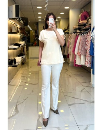On Fashıon Krem Taş Detaylı Bluz