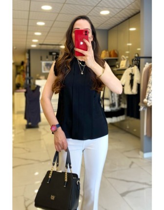 Ekol Siyah Fırfır Detaylı Kolsuz Bluz