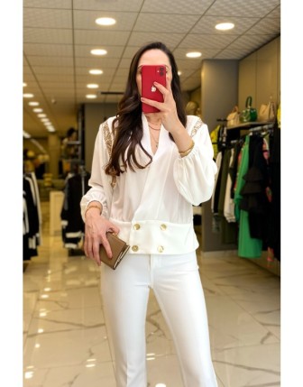 Miarte Ekru Düğmeli KolPayet İşlemeli Bluz