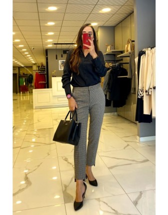 Ekol Siyah Pötikare Desenli Pantolon 