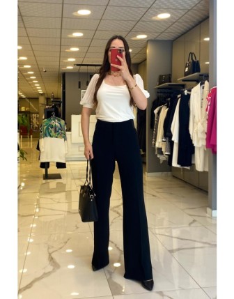 Mascara Siyah Yakası Etek Ucu Ribanalı Tunik