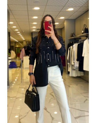 Mısra Siyah Taşlı Gömlek