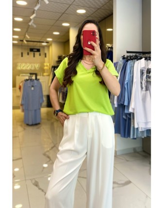 On Fashıon Yeşil  V Yaka Tişört