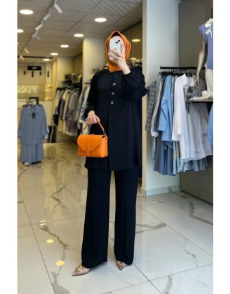 Hukka Siyah Omuzları Küpür İşlemeli düğmeli Gömlek