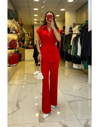 On Fashıon Kırmızı Seyyar Kuşaklı Fermmuarlı Kısa Kollu Takım