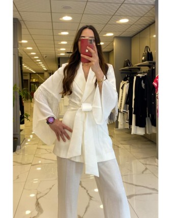 Miaruj Beyaz Kolları Şifon İşlemeli Kuşaklı Ceket