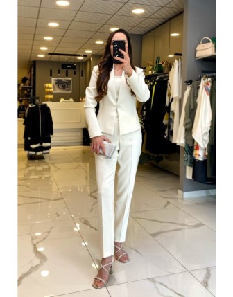 Ekol Ekru Üçlü Blazer Ceketli Takım