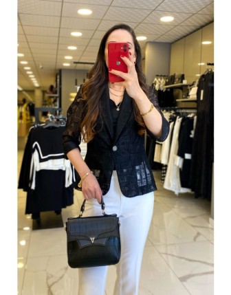 Ekol Siyah Organize Tek Düğme Detaylı Yarım Kollu Ceket