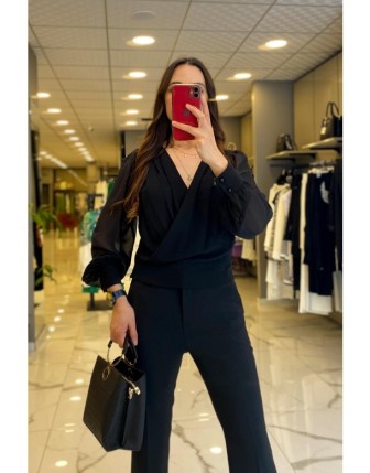 Ekol Siyah Transparan Kolları Düğmeli Bluz