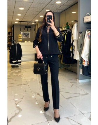 Ekol Siyah Küpür Detaylı Fermuarlı Ceketli Takım