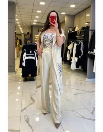 Miarte Bej File Detaylı Kpoüşonlu Cepli Yelek