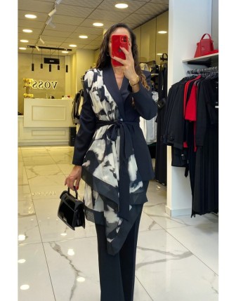 Mianotte Siyah Fular Detaylı Kuşaklı Ceket