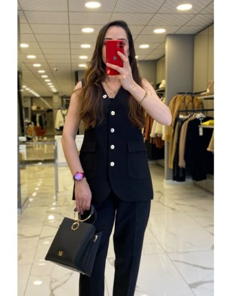 On Fashıon Siyah Gold Düğmeli Cep Detaylı Yelek