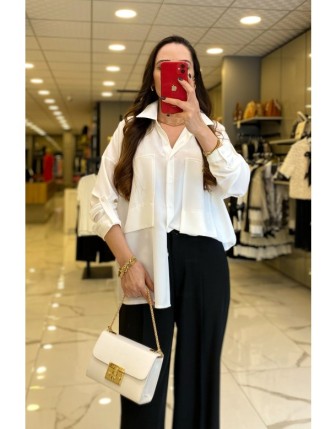 On Fashıon Beyaz  Cep Detaylı Şifon Gömlek