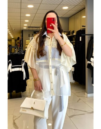 Mianotte Ekru Küpür Detaylı Düğmeli Ceket