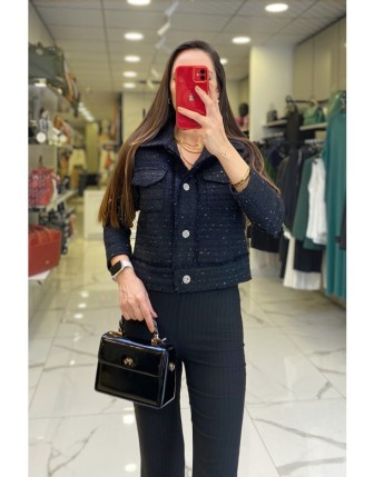 Ekol Siyah Düğme Detaylı Cepli Tüvid Ceket