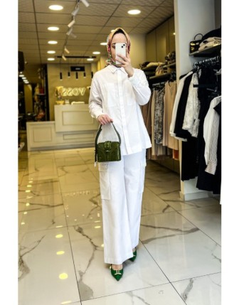 Sİ Design Beyaz Yakası Ve Kolları İşlemeli Takım 