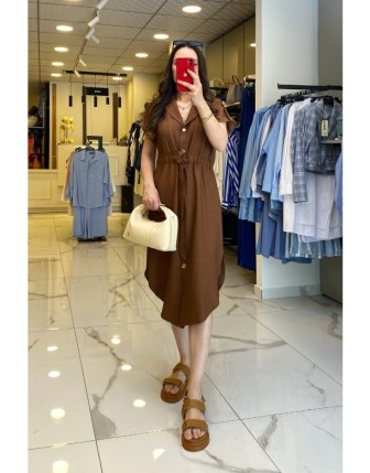 Mi Kahve Düğmeli Kuşaklı Kısa Kollu Elbise