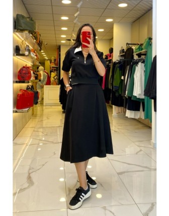 On Fashıon Siyah Aksesuar Detaylı Midi Boy Etekli Takım