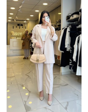 Tığ Triko Bej Ekose Desenli Ceketli Takım