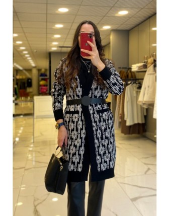 On Fashion Krem Kare Desenli Önü Açık Kemer ve Cep Detaylı Hırka