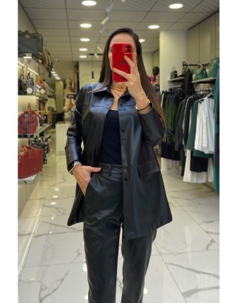 Ekol Siyah Cep Detaylı Çıtçıtlı Ceket