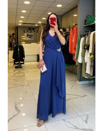 Mi İndigo V Yaka Gümüş Taş İşlemeli Şifon Detaylı Sıfır Kollu Tulum